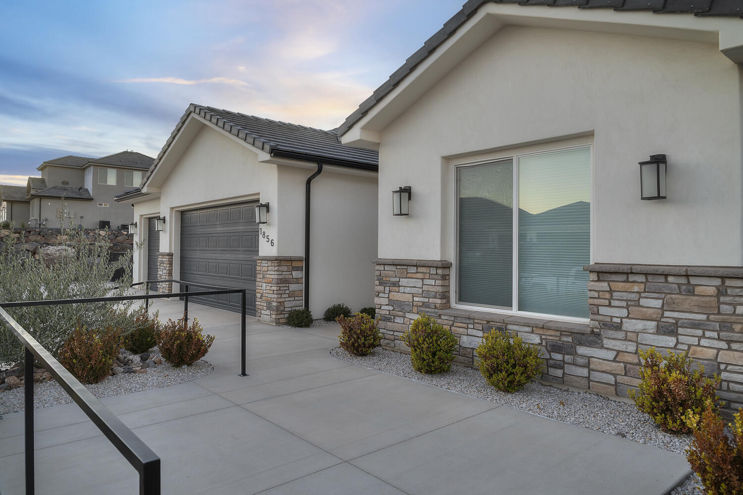 FIREROCK - Residential