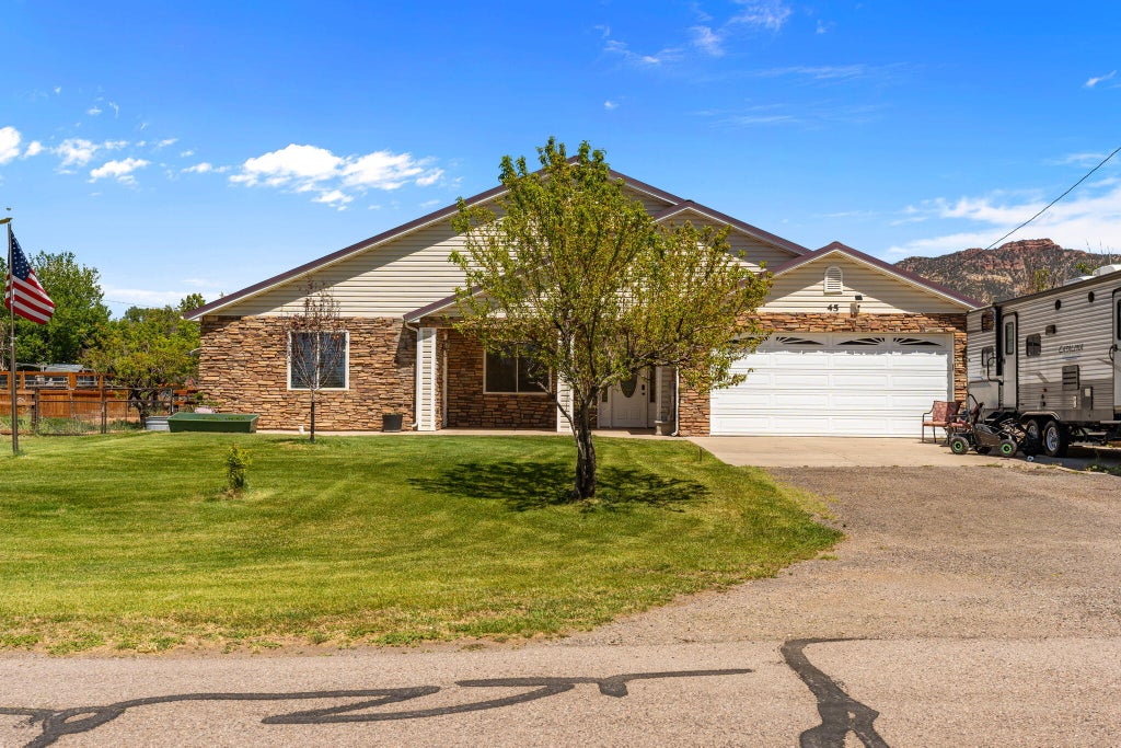 Photo of 45 S 300 W, Parowan, UT 84761 (MLS # 26-276356)