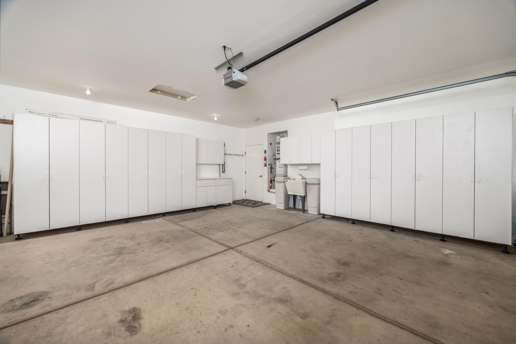 HEIGHTS WEST - Residential