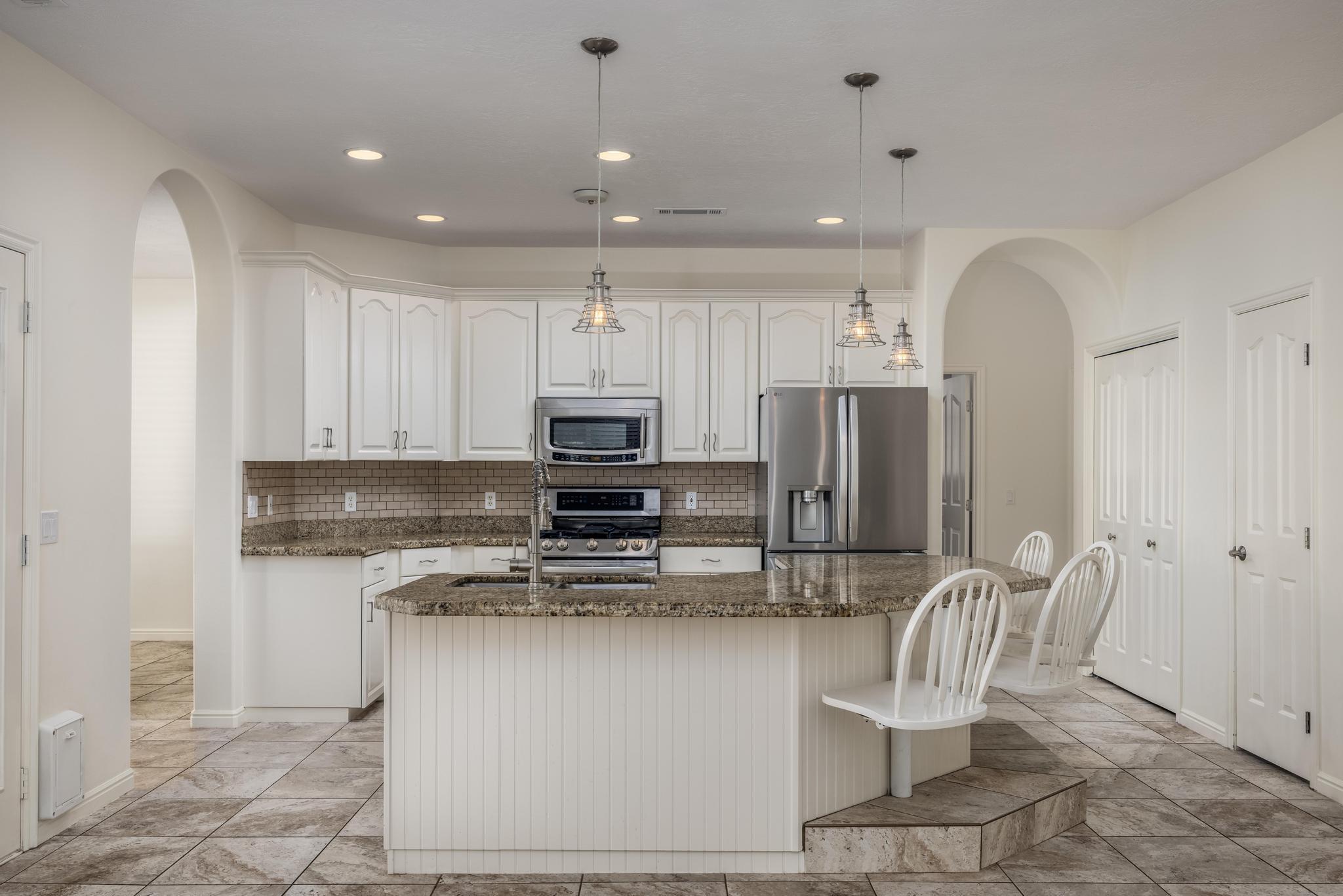 HEIGHTS WEST - Residential