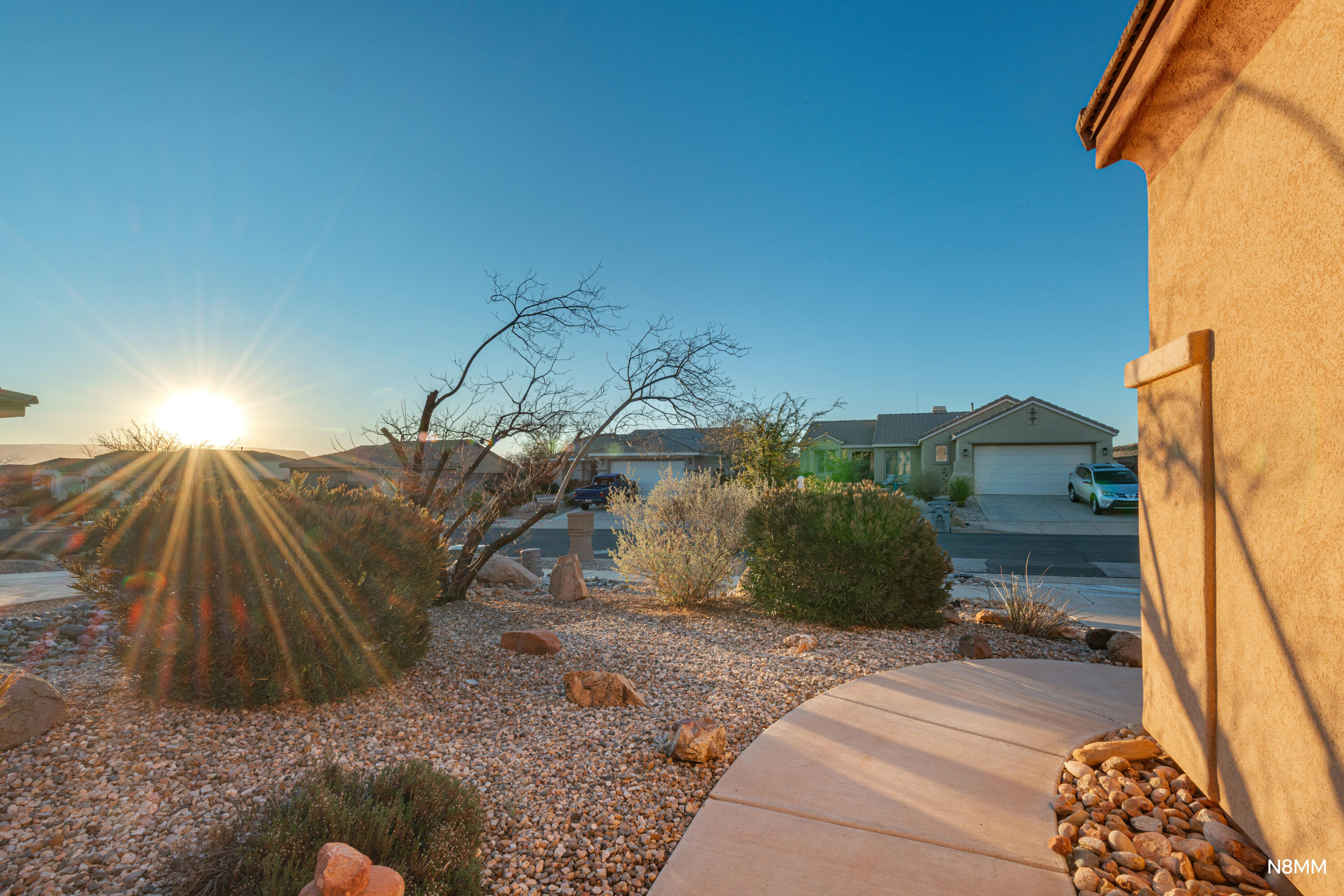 CORAL CANYON - Residential