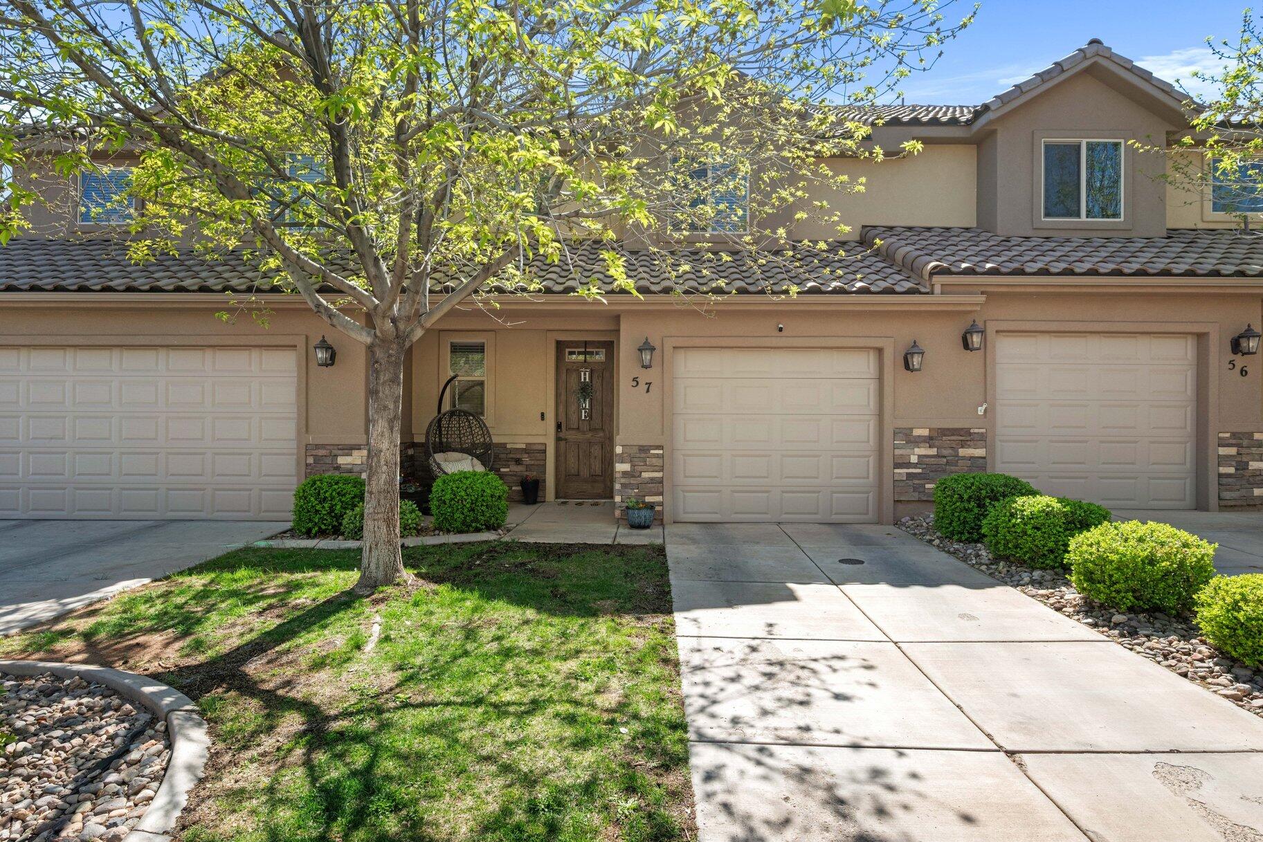 BRISTOL PARK TOWNHOMES - Residential