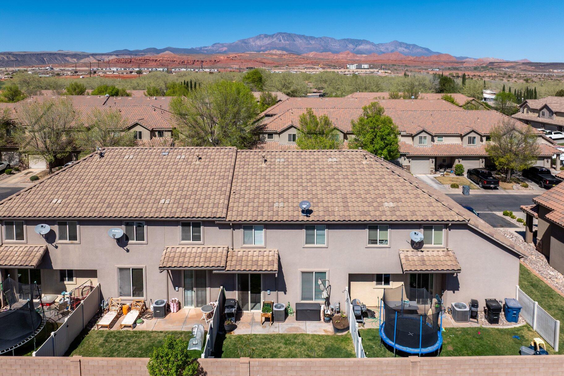 BRISTOL PARK TOWNHOMES - Residential