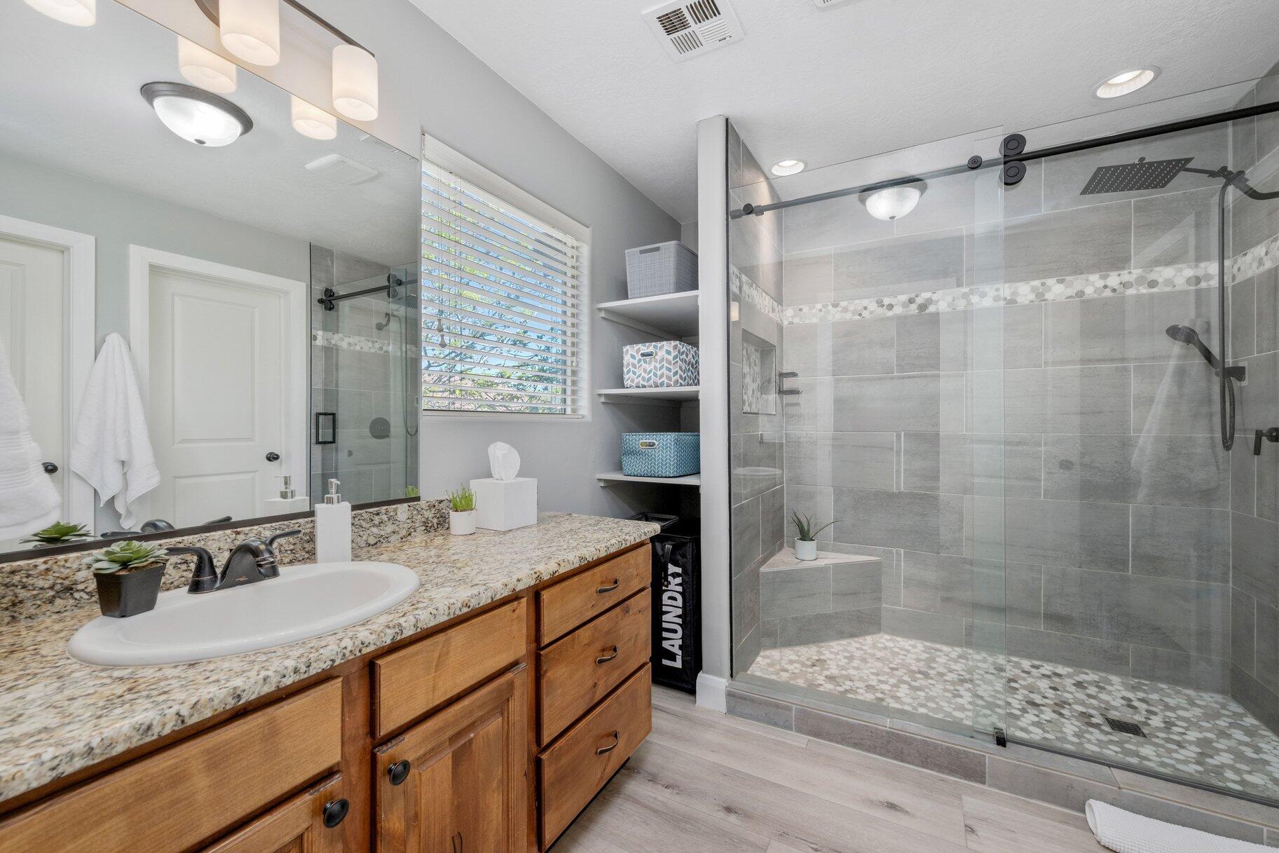 BRISTOL PARK TOWNHOMES - Residential