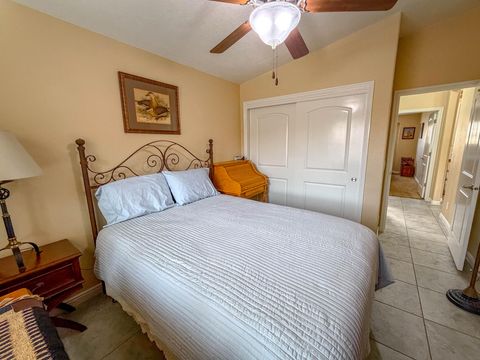 Tiny photo for 3571 W 250 N, Hurricane, UT 84737 (MLS # 26-270334)