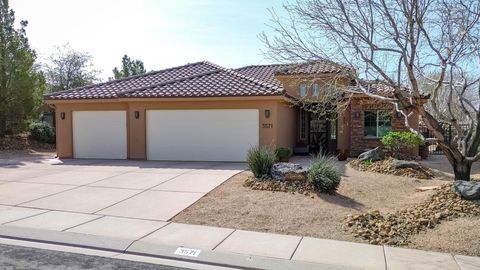 Photo of 3571 W 250 N, Hurricane, UT 84737 (MLS # 26-270334)