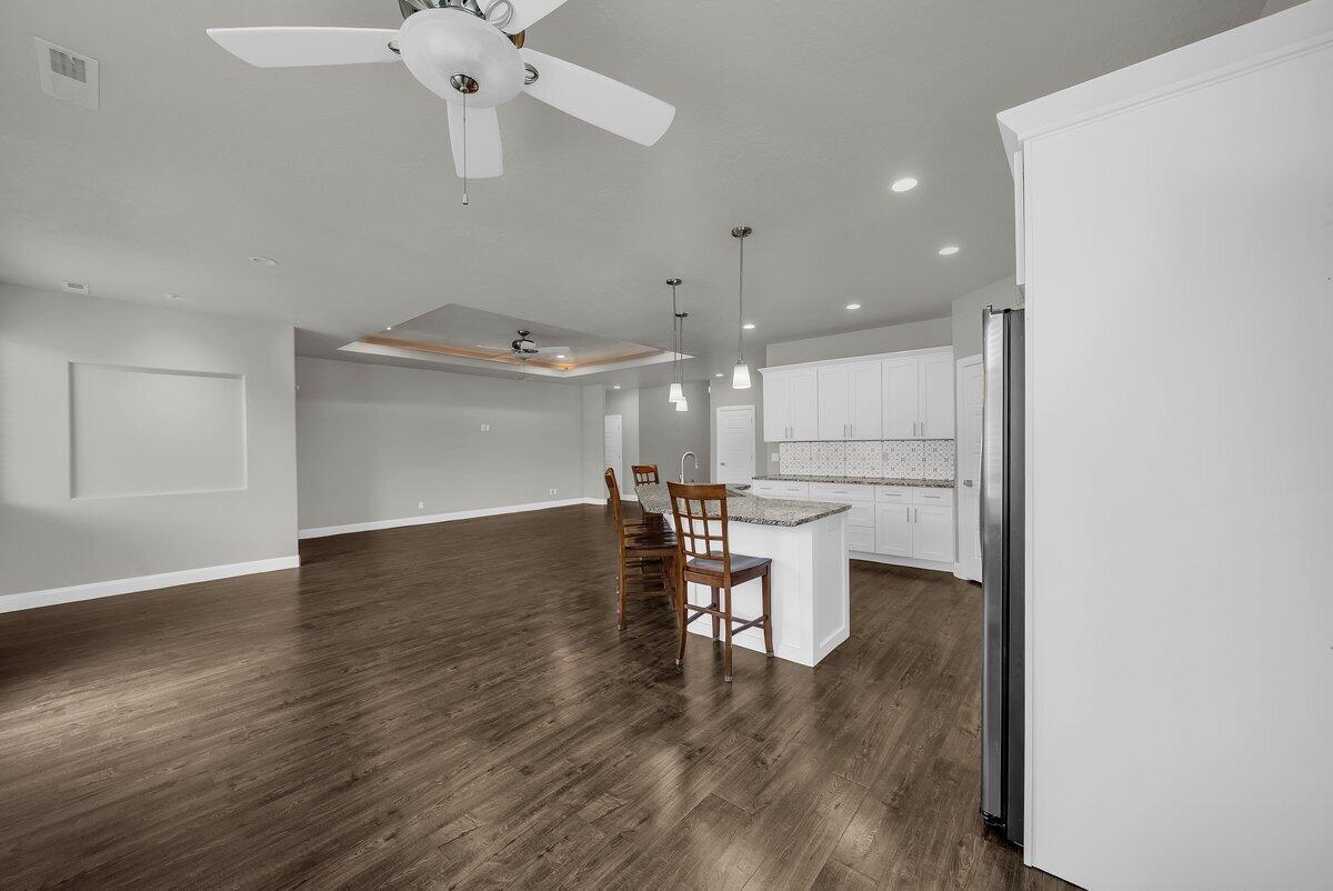 DIXIE SPRINGS - Residential