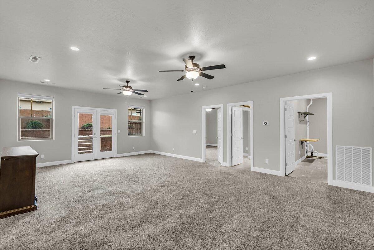 DIXIE SPRINGS - Residential