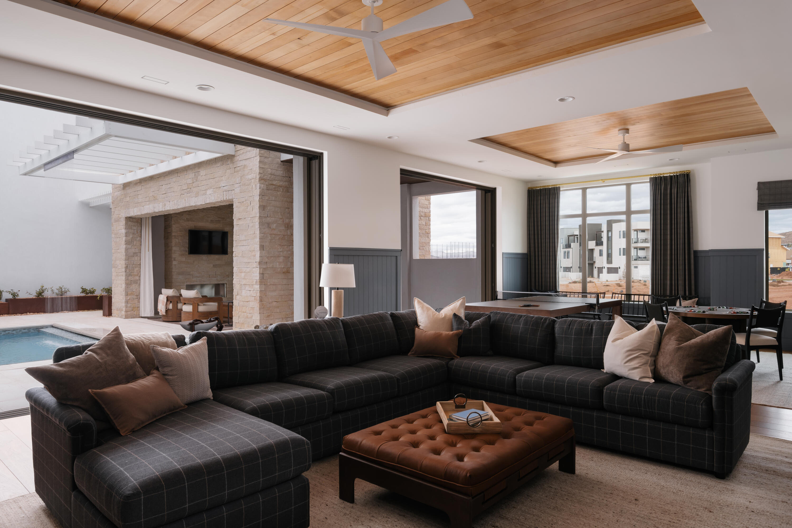 DESERT COLOR RESORT - Residential