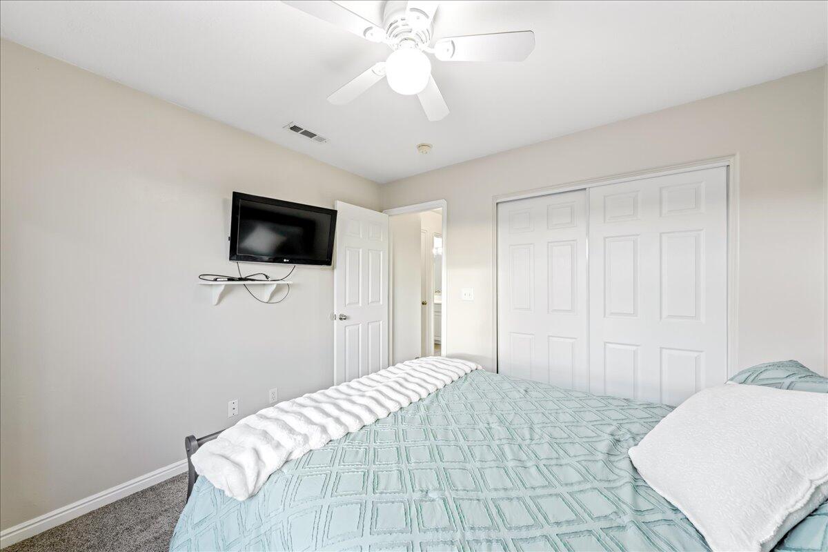 SUNRISE RIDGE - Residential