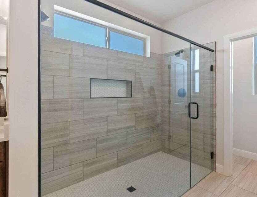 WARNER GATEWAY - Residential