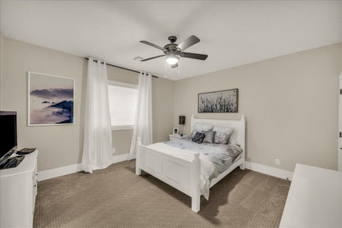 Tiny photo for 684 S 990 W, Hurricane, UT 84737 (MLS # 26-273328)