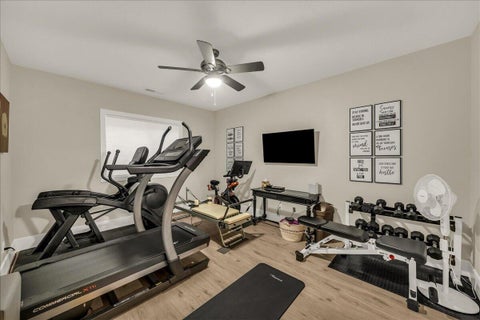 Tiny photo for 684 S 990 W, Hurricane, UT 84737 (MLS # 26-273328)