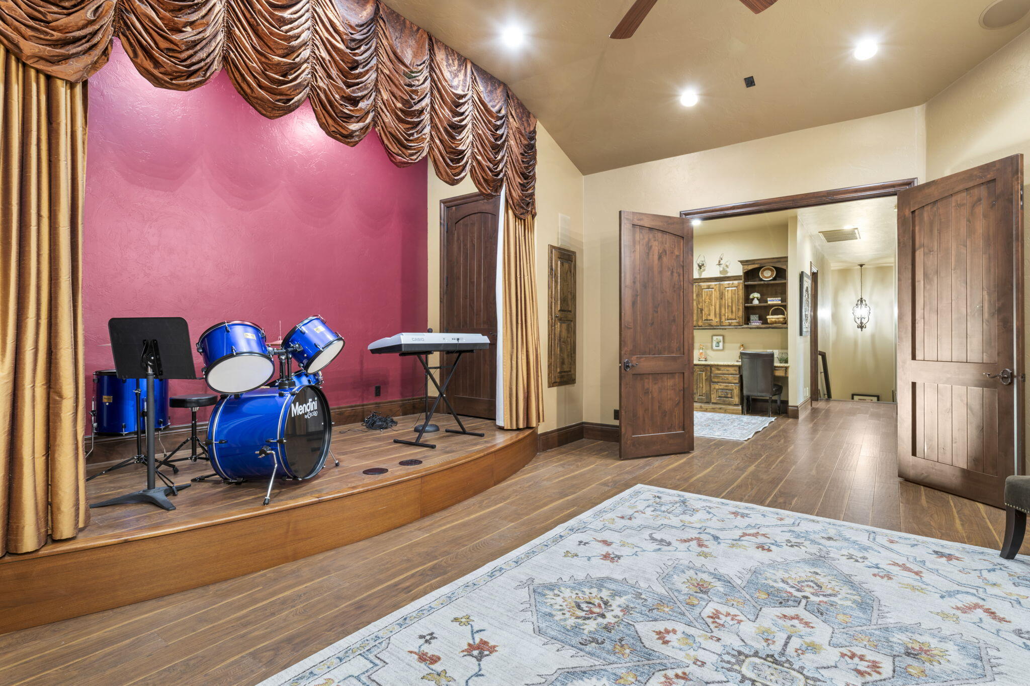 WESTGATE HILLS - Residential