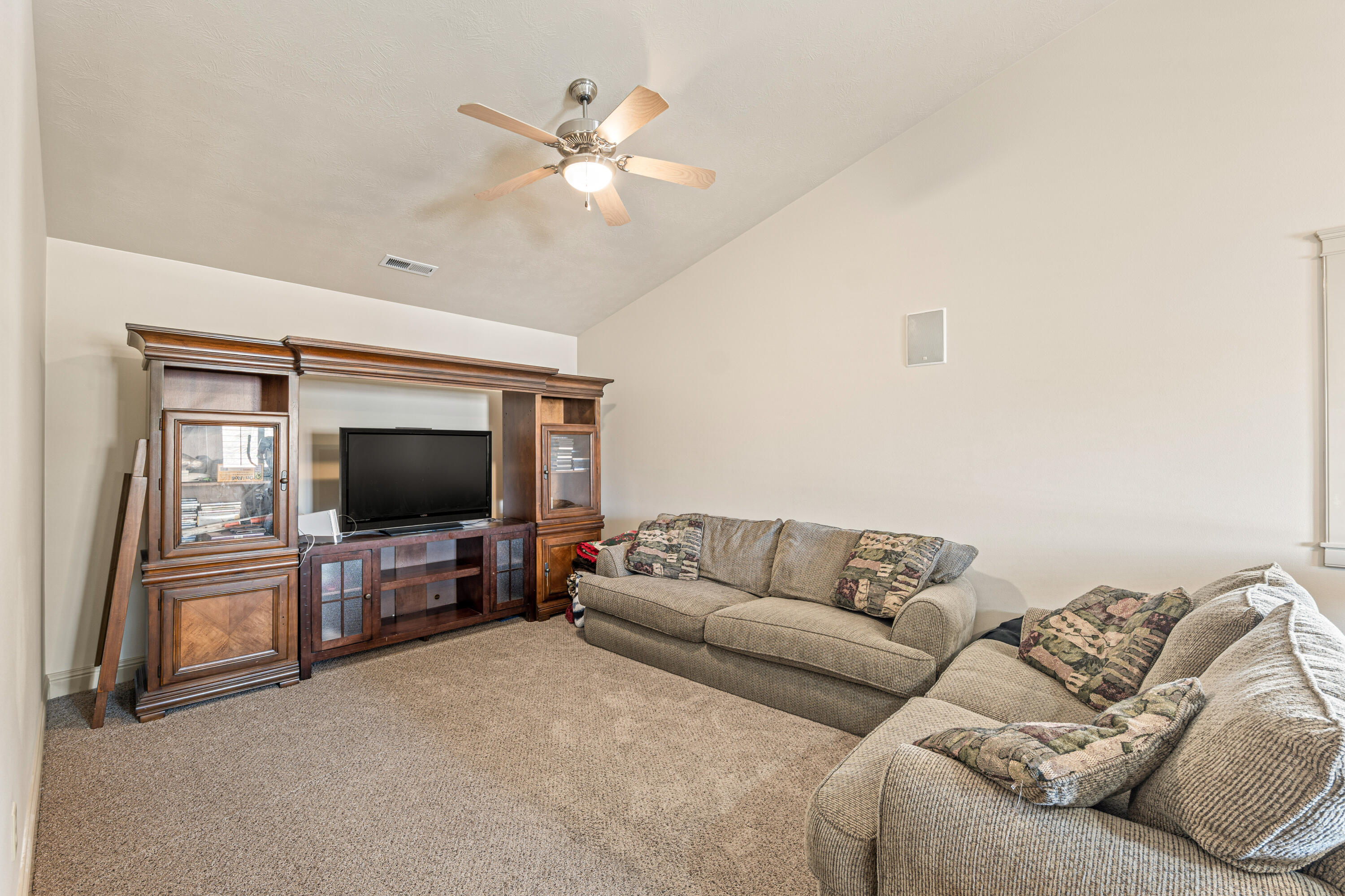 COTTON ACRES - Residential