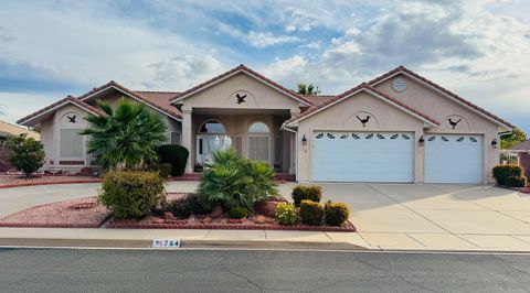 Photo of 784 N DUSK DR, Saint George, UT 84770 (MLS # 25-266244) Photo of 784 N DUSK DR, Saint George, UT 84770 (MLS # 25-266244)