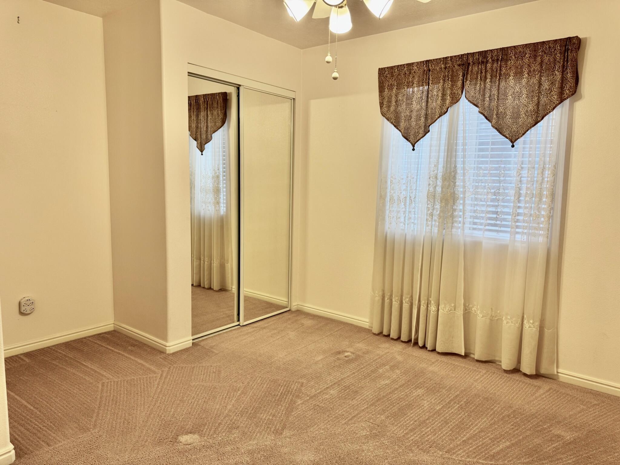 SUNSET PLATEAU - Residential