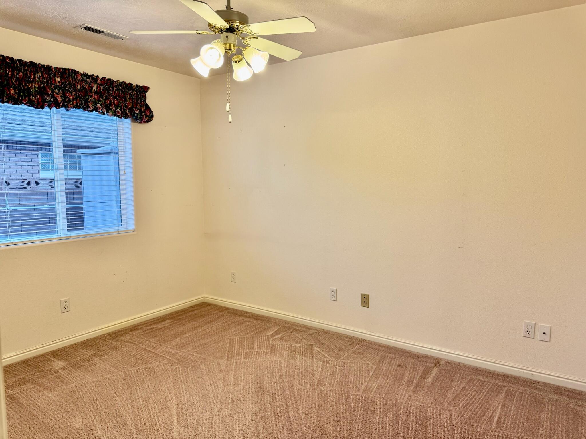 SUNSET PLATEAU - Residential