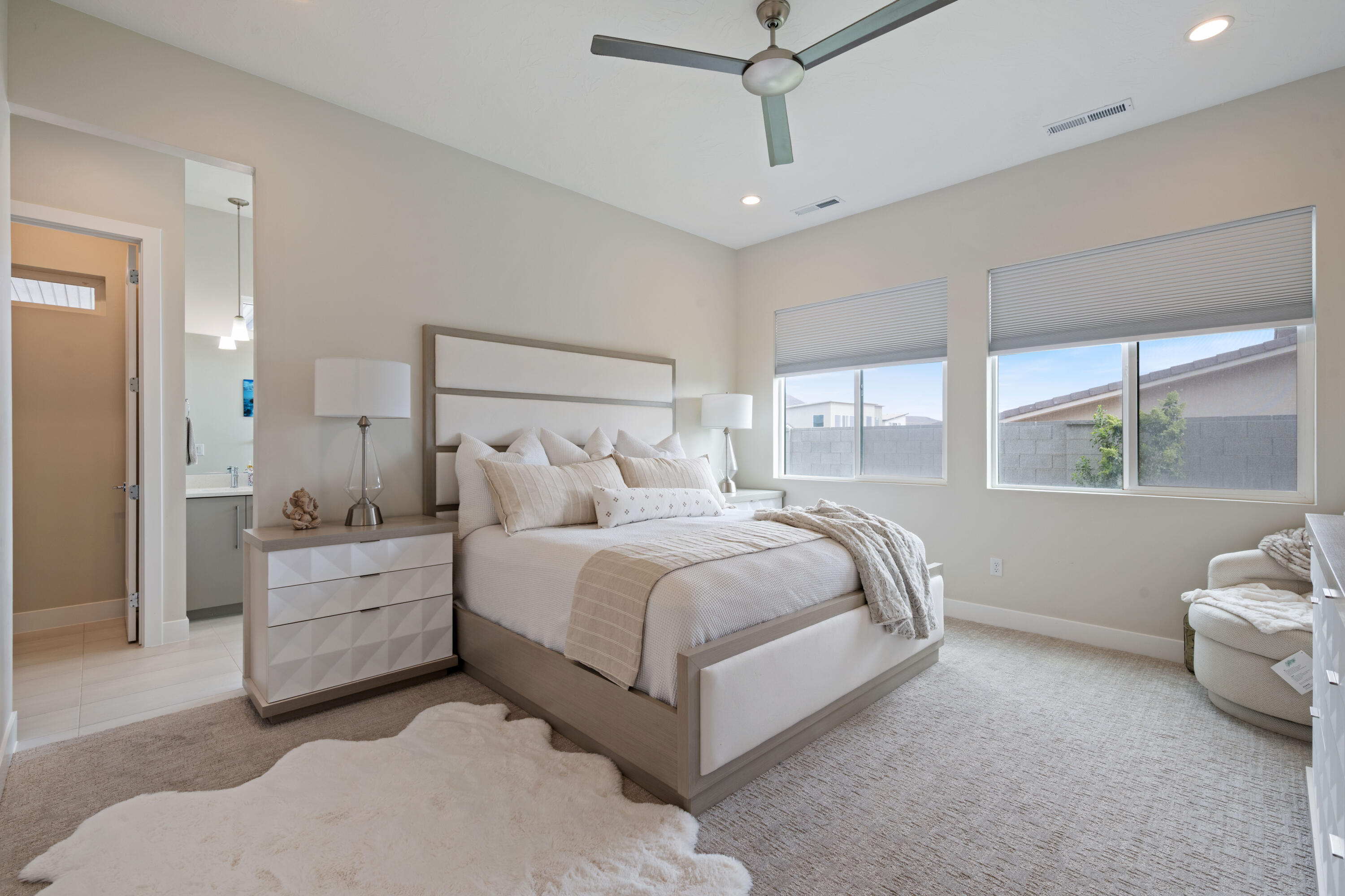 PEREGRINE POINTE WEST - Residential