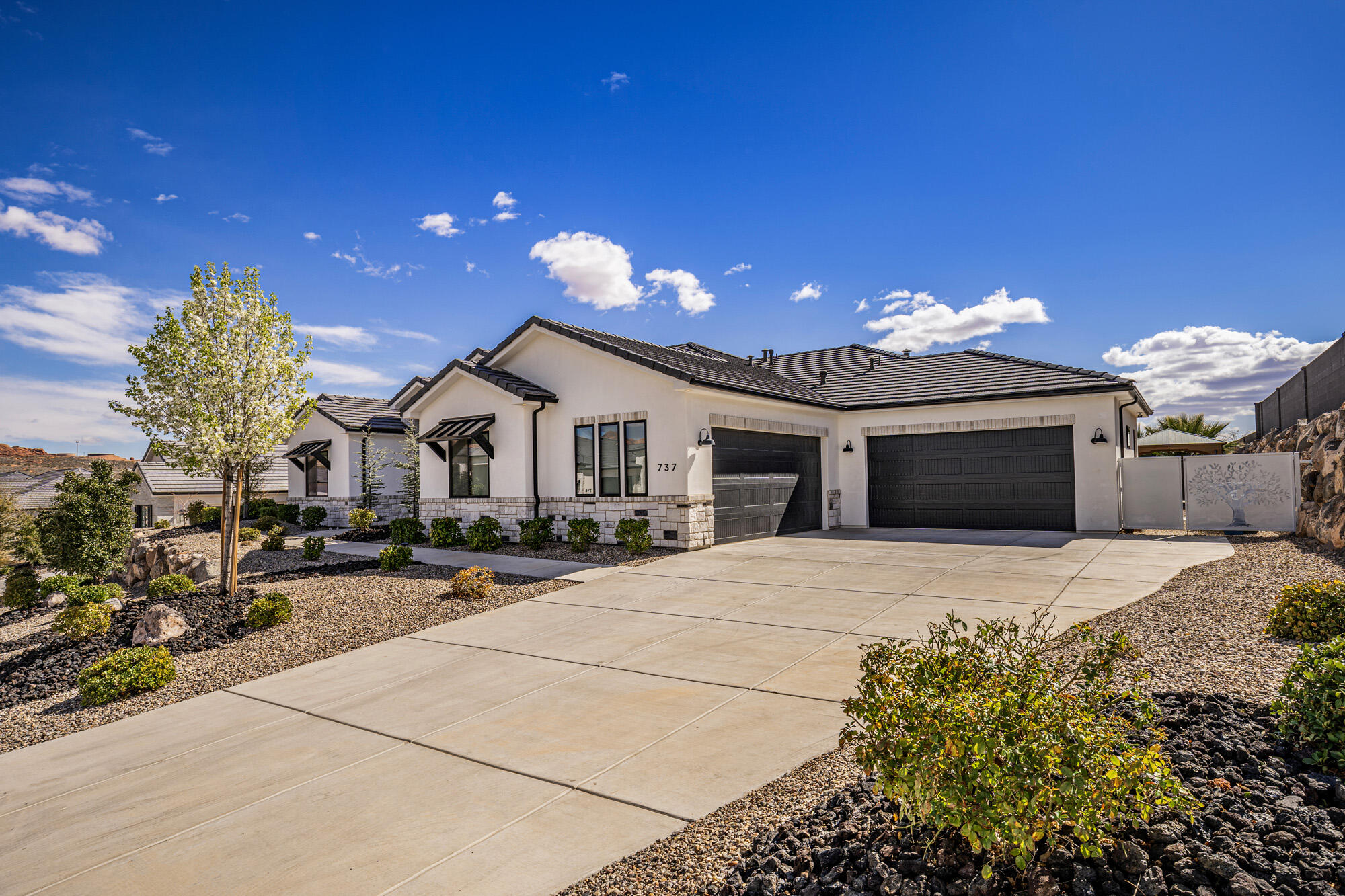 WASHINGTON VISTA - Residential