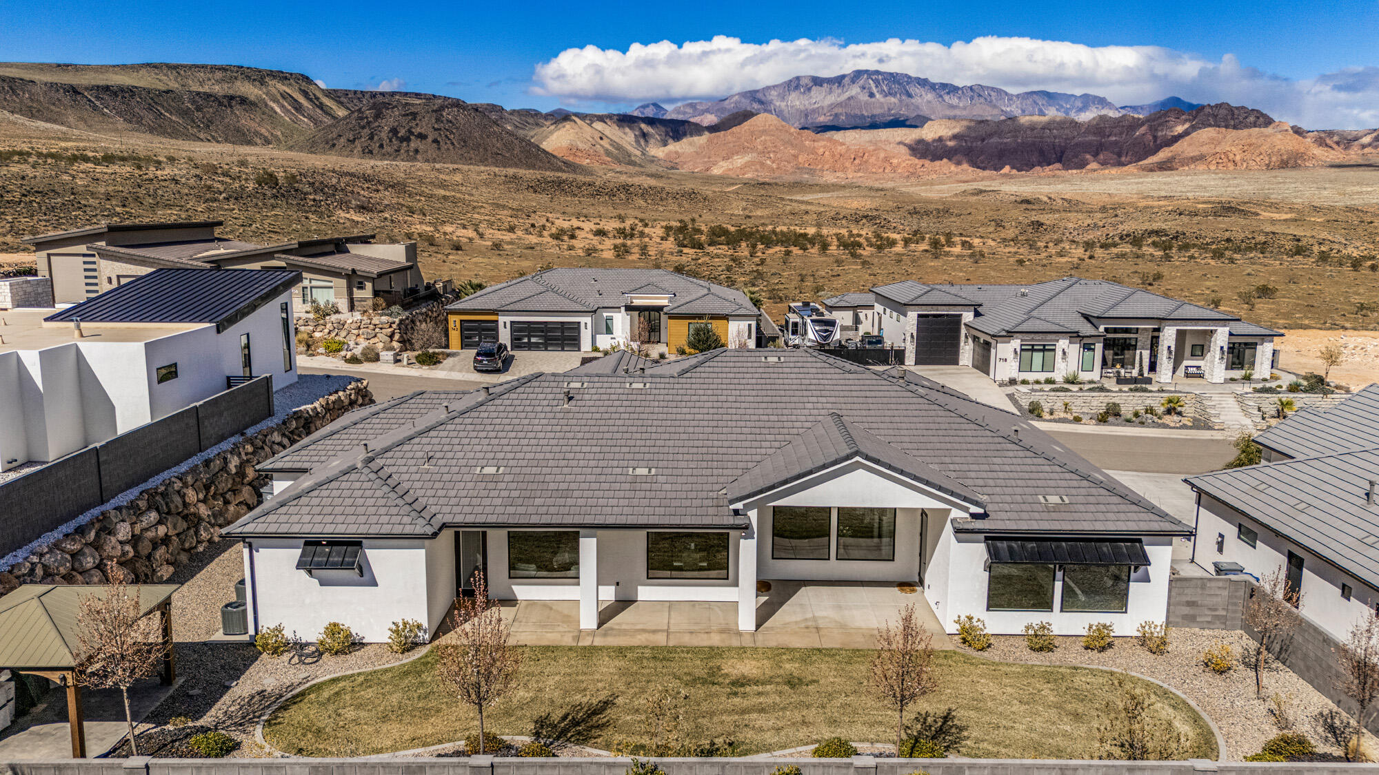 WASHINGTON VISTA - Residential