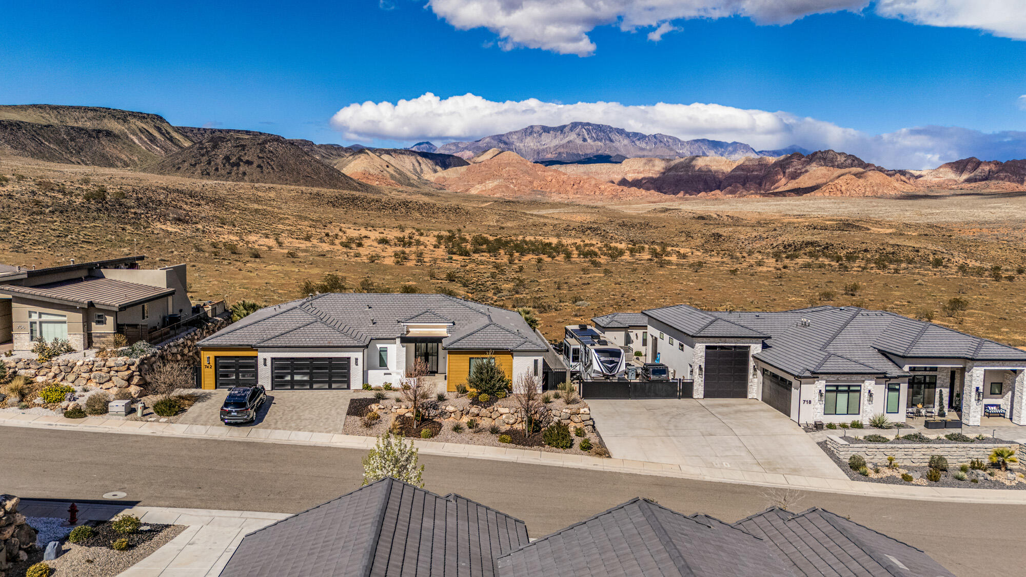 WASHINGTON VISTA - Residential