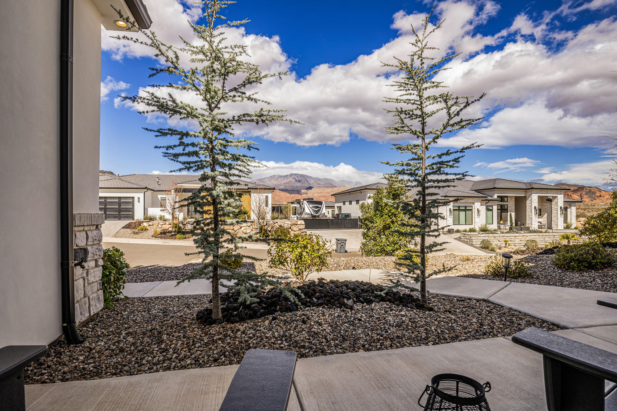 WASHINGTON VISTA - Residential