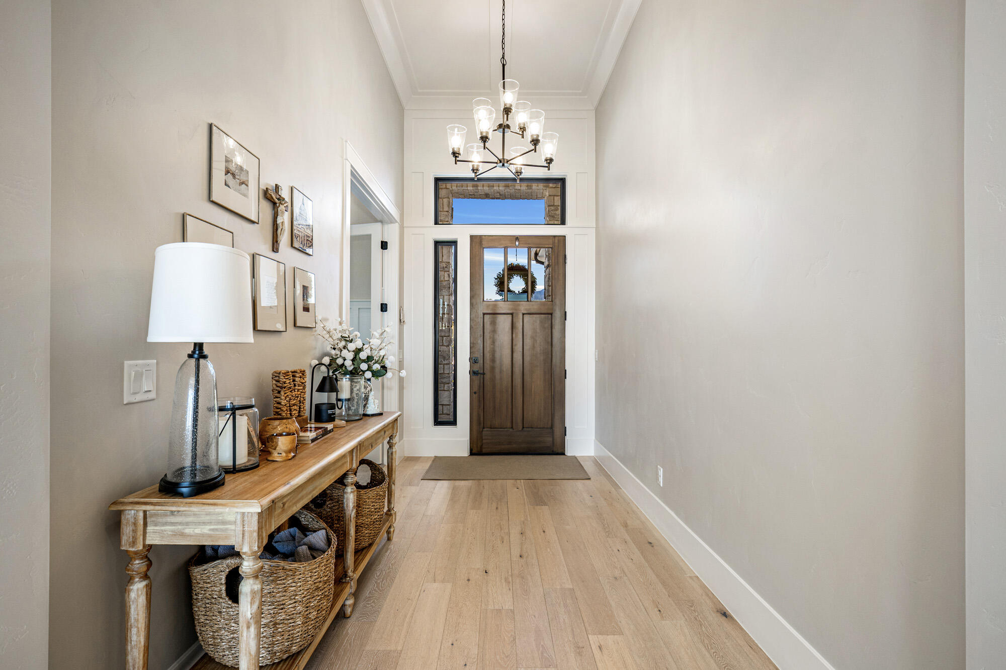 WASHINGTON VISTA - Residential