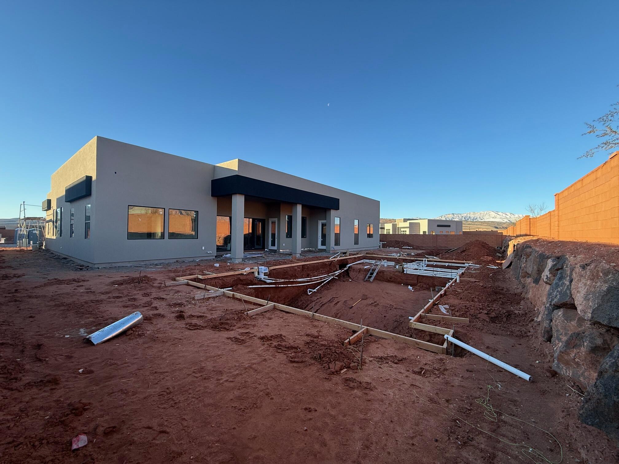 ONYX VALLEY - Residential