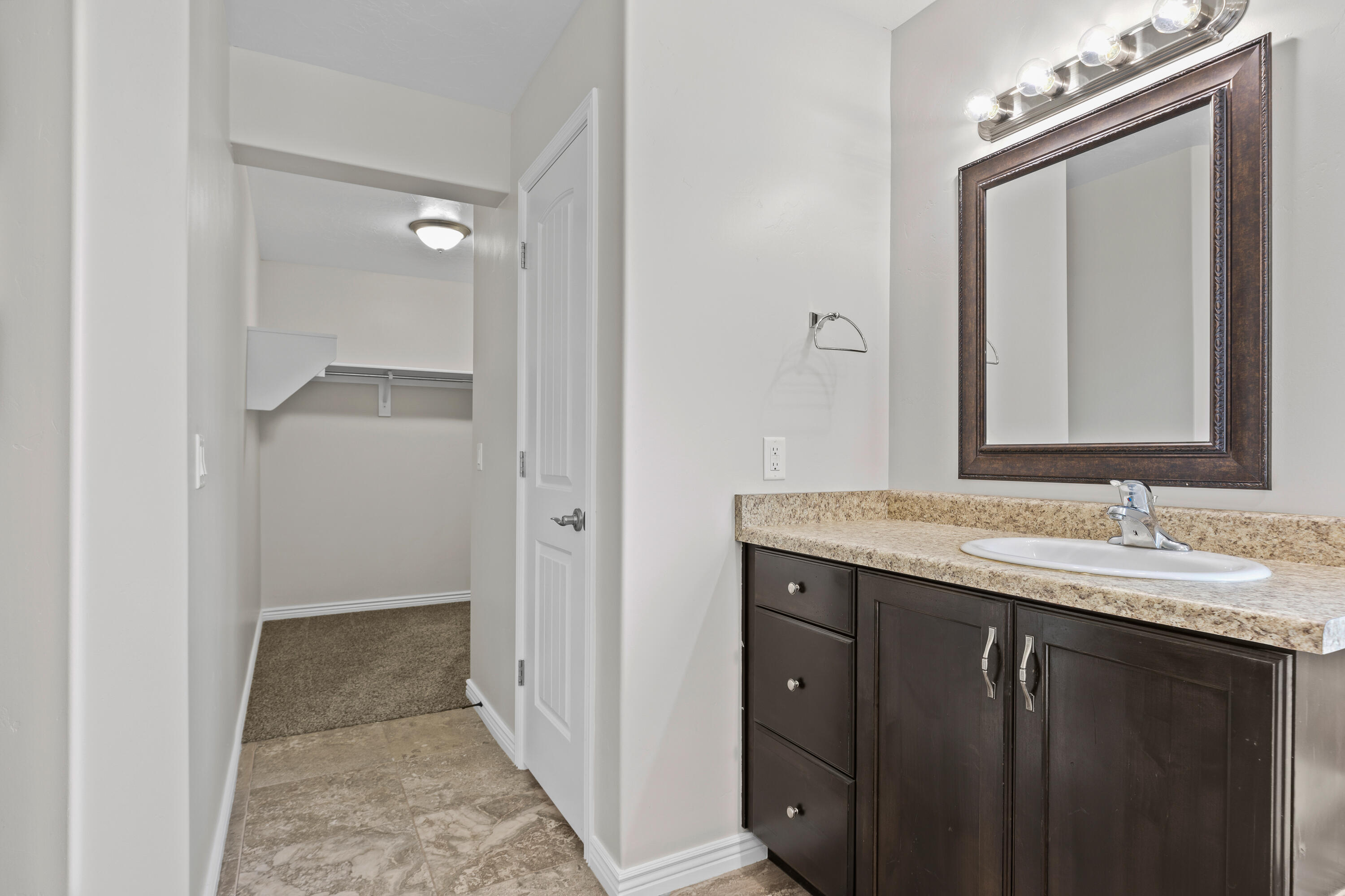 DAYBREAK PARK - Residential