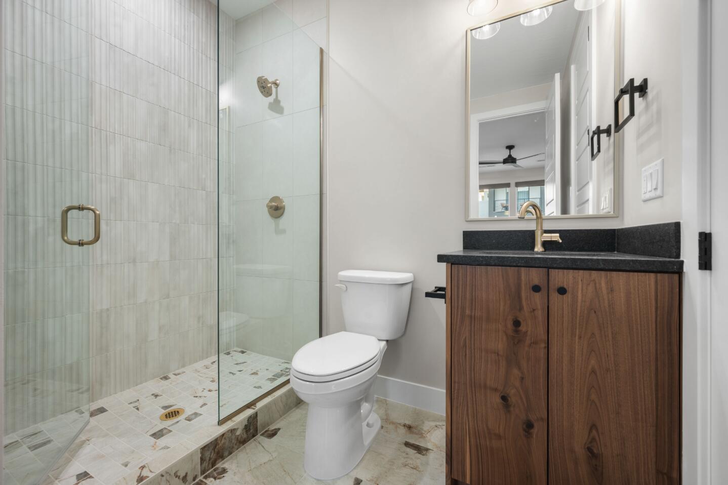 DESERT COLOR RESORT - Residential