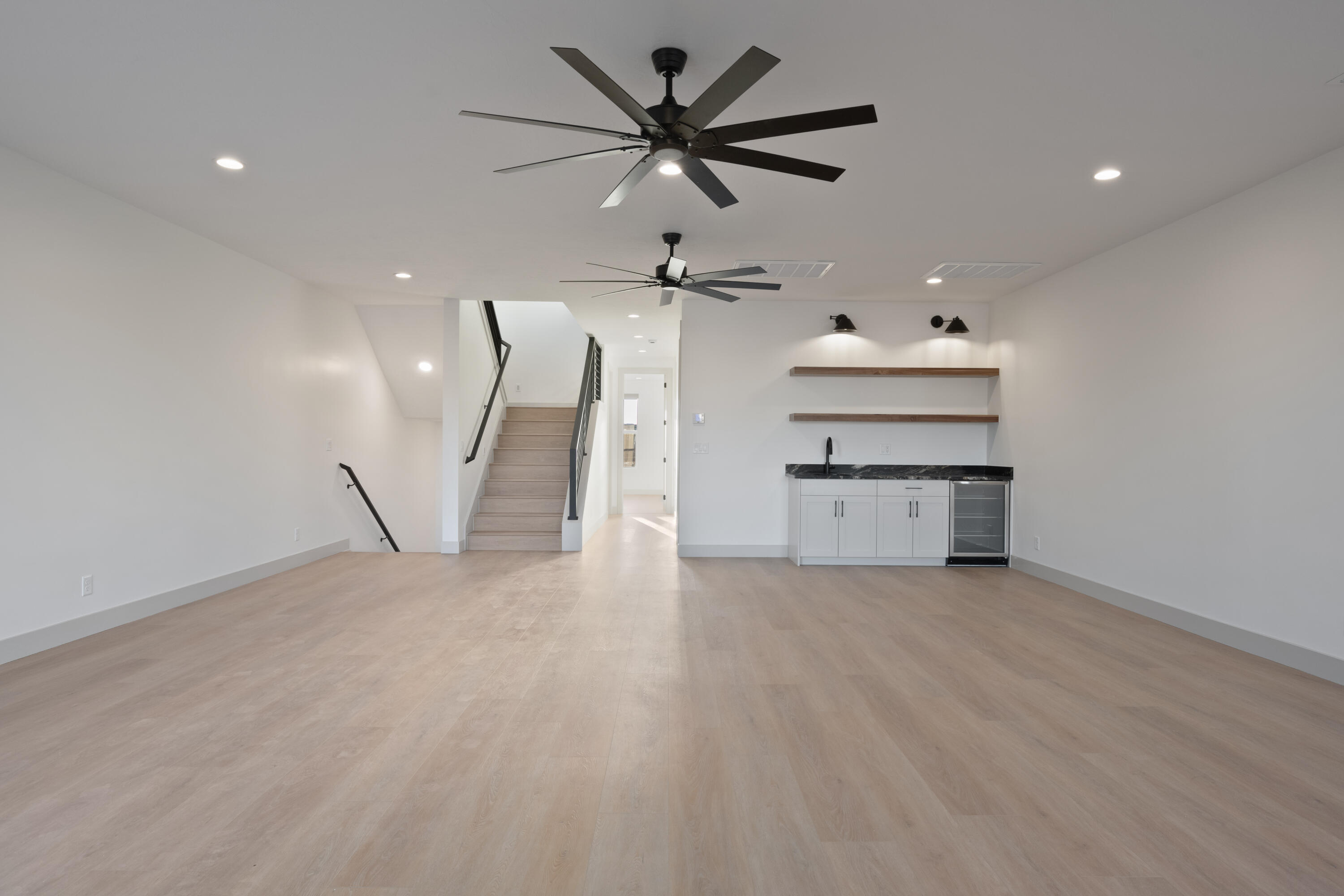 DESERT COLOR RESORT - Residential