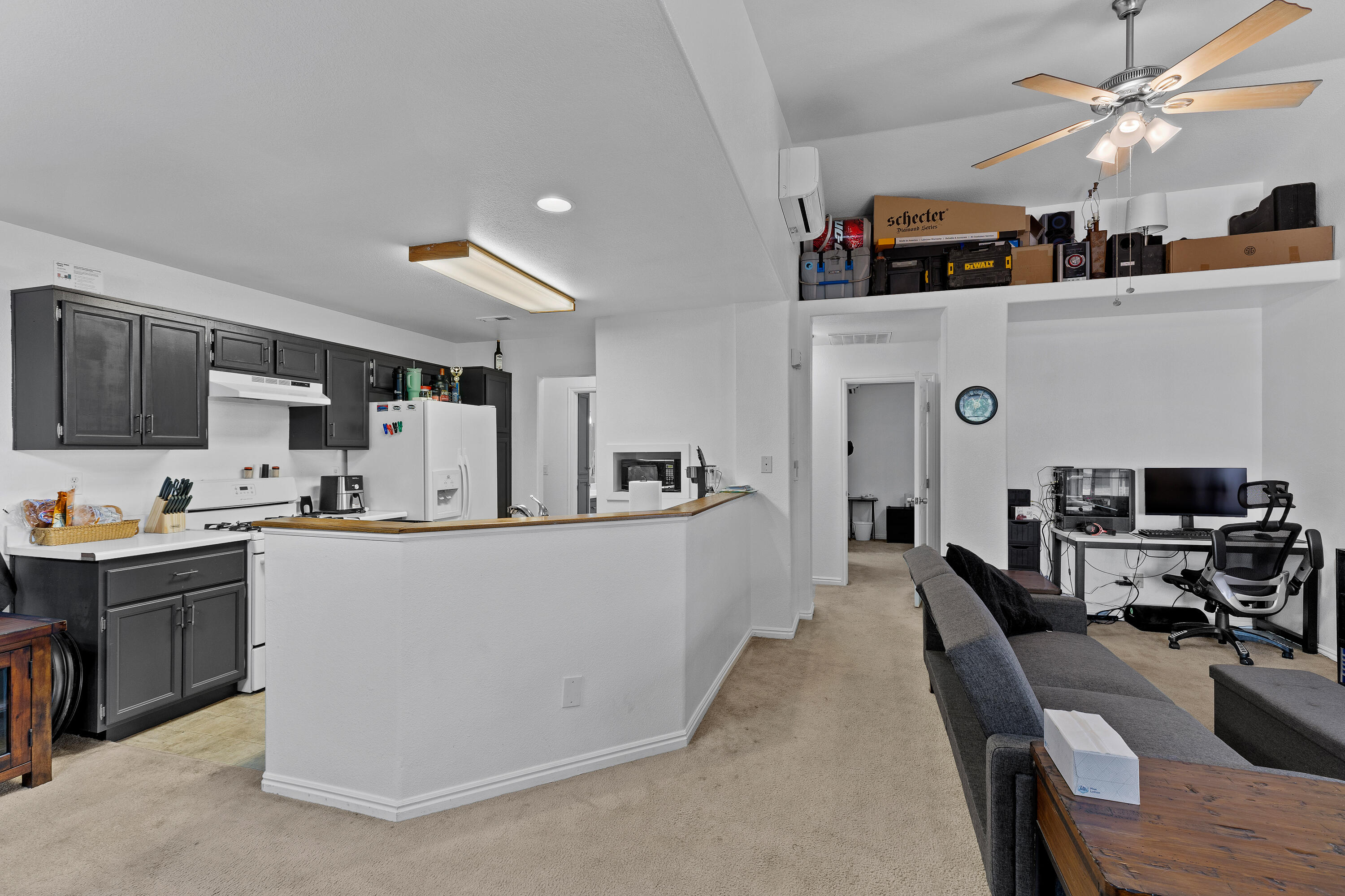 KNOLLWOOD TOWNHOMES - Residential