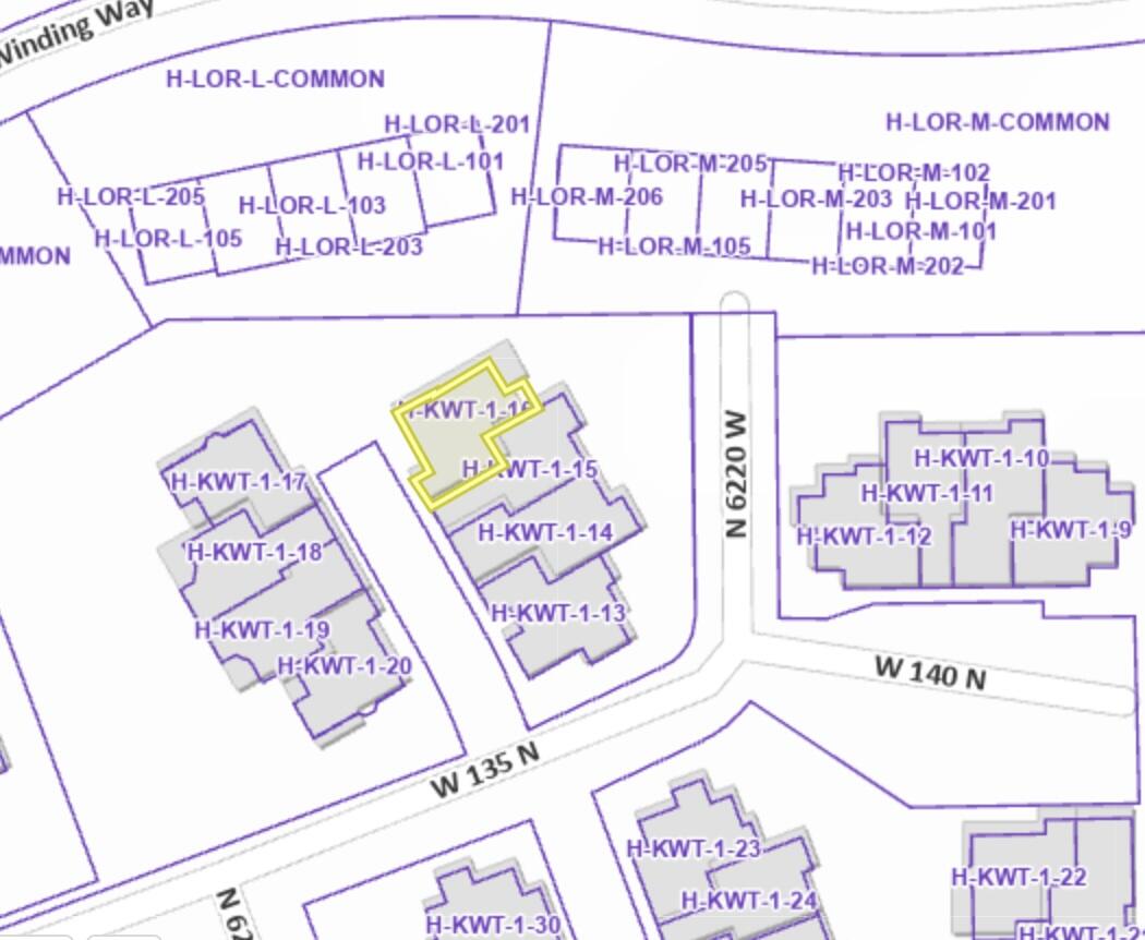 KNOLLWOOD TOWNHOMES - Residential
