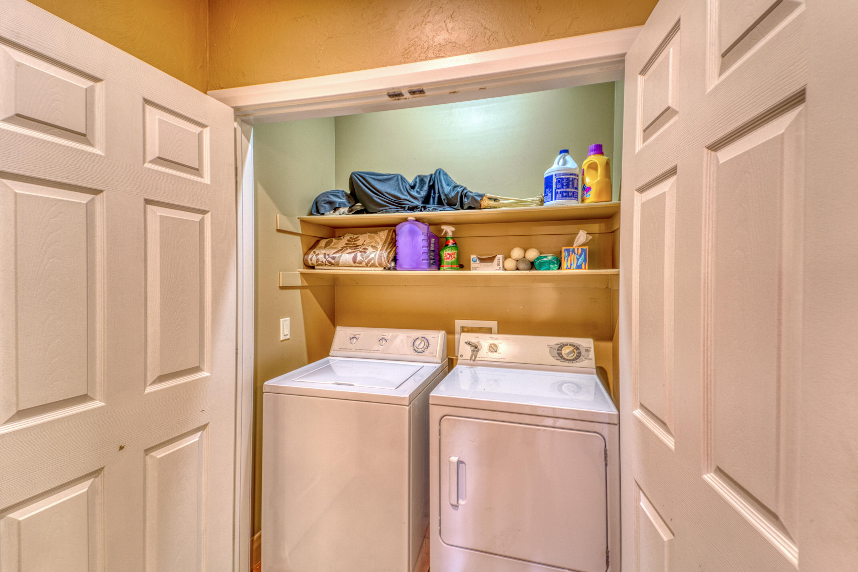 BLACKROCK CONDOS AT STONEBRIDGE - Residential