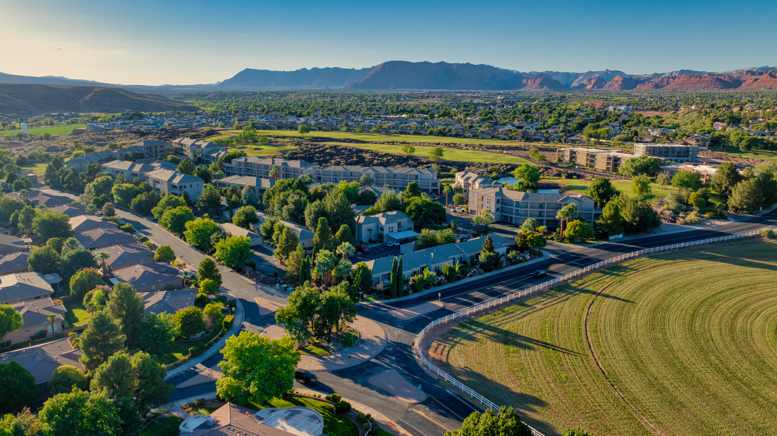 BLACKROCK CONDOS AT STONEBRIDGE - Residential