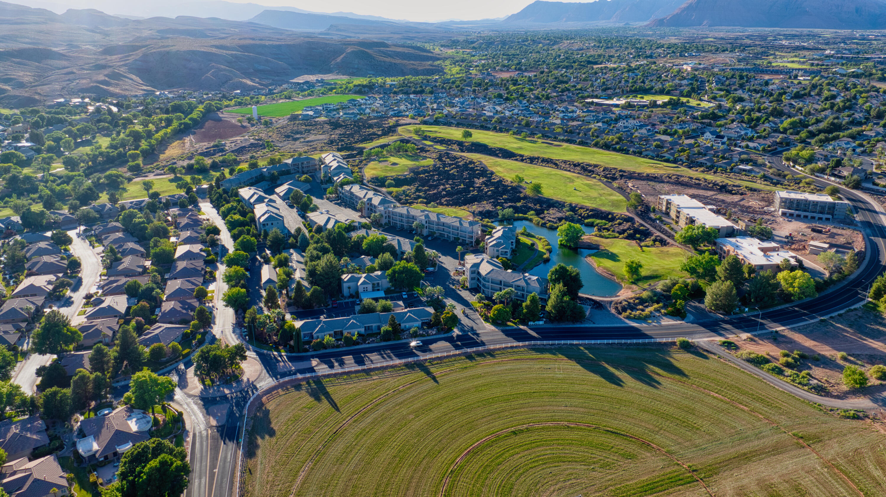 BLACKROCK CONDOS AT STONEBRIDGE - Residential