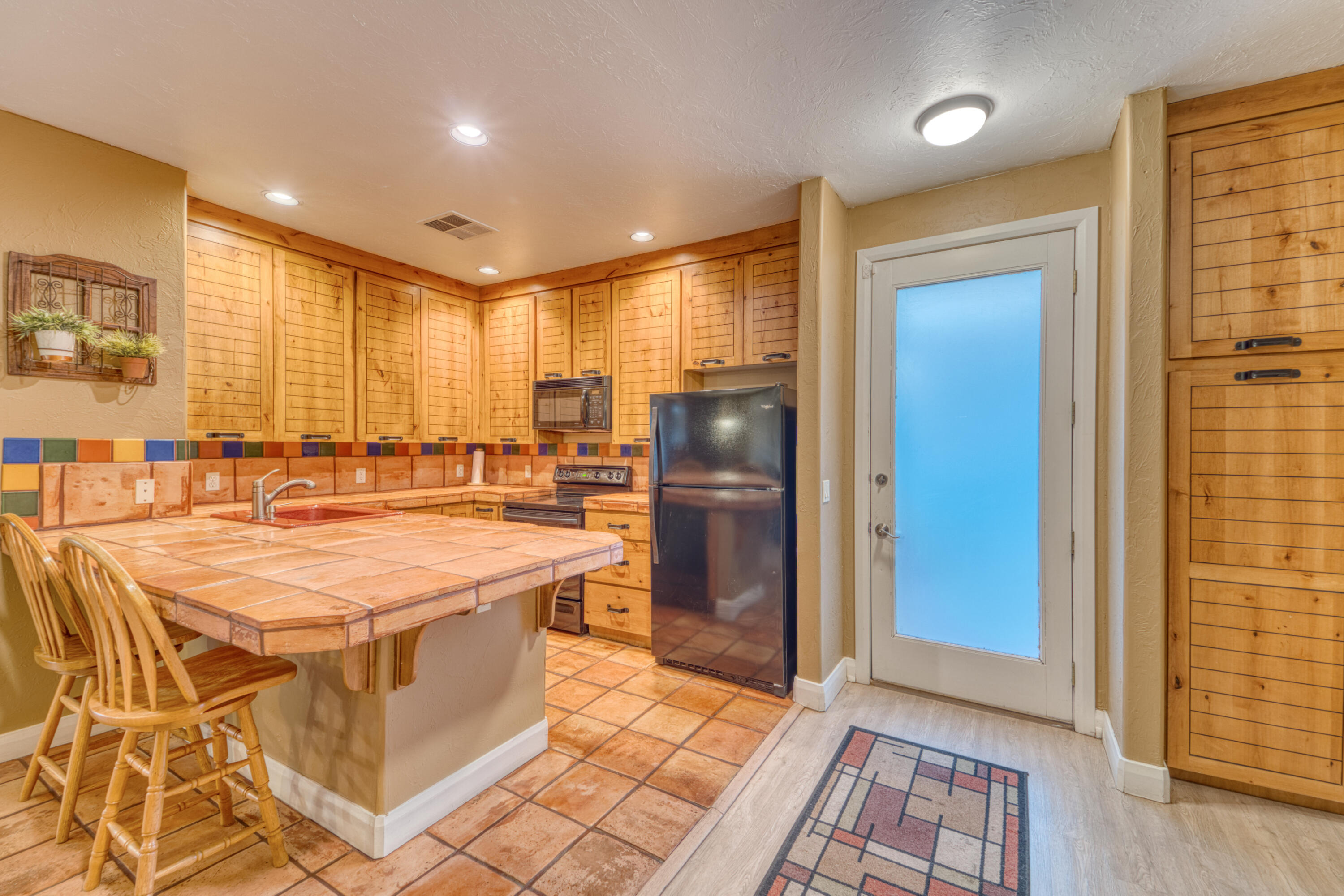 BLACKROCK CONDOS AT STONEBRIDGE - Residential