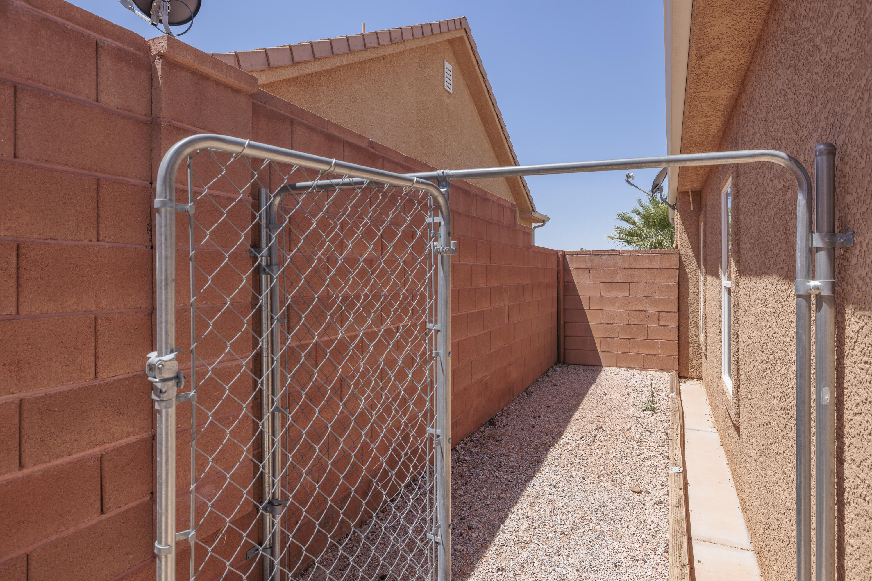 SKY RIDGE HOMESITES - Residential