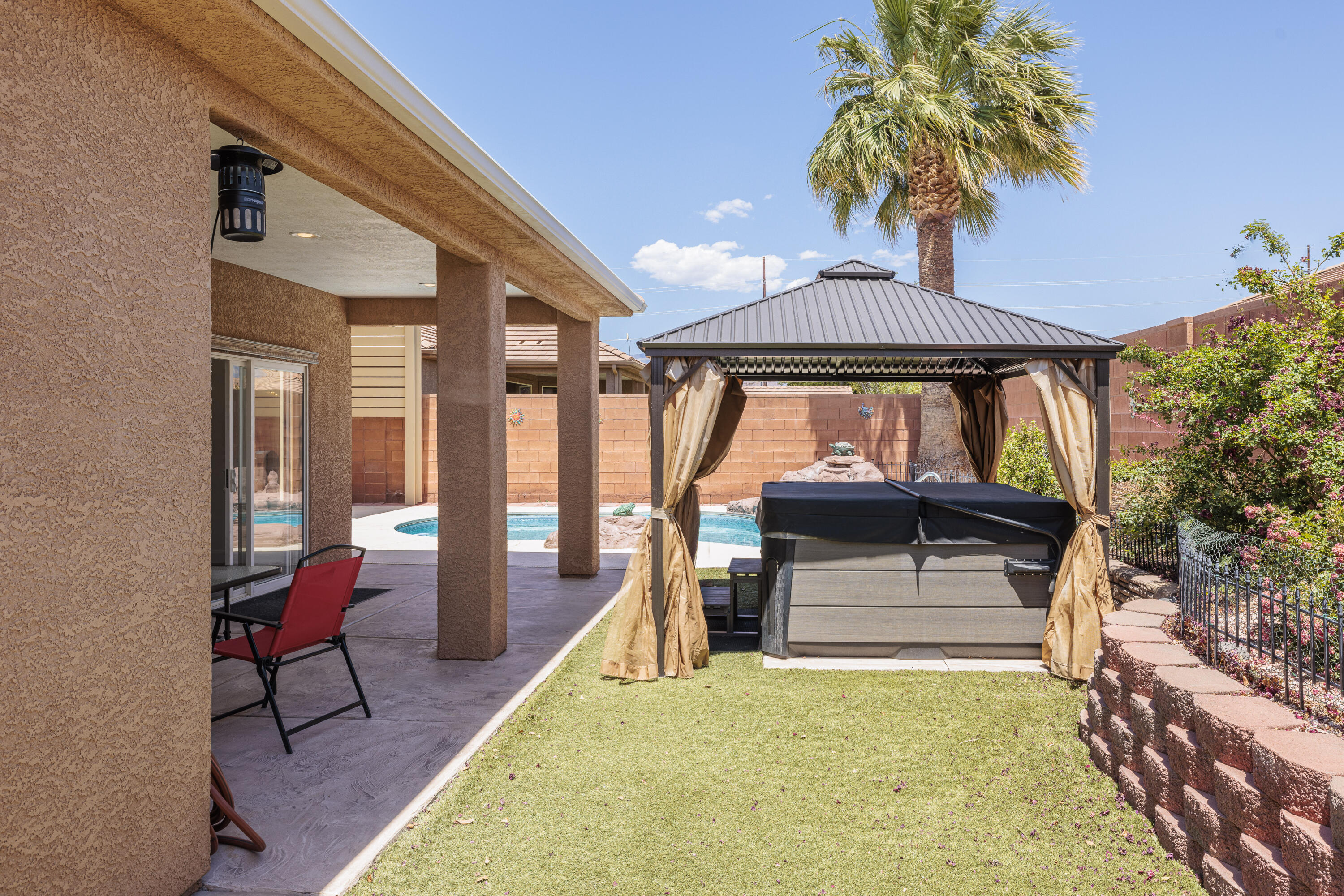 SKY RIDGE HOMESITES - Residential
