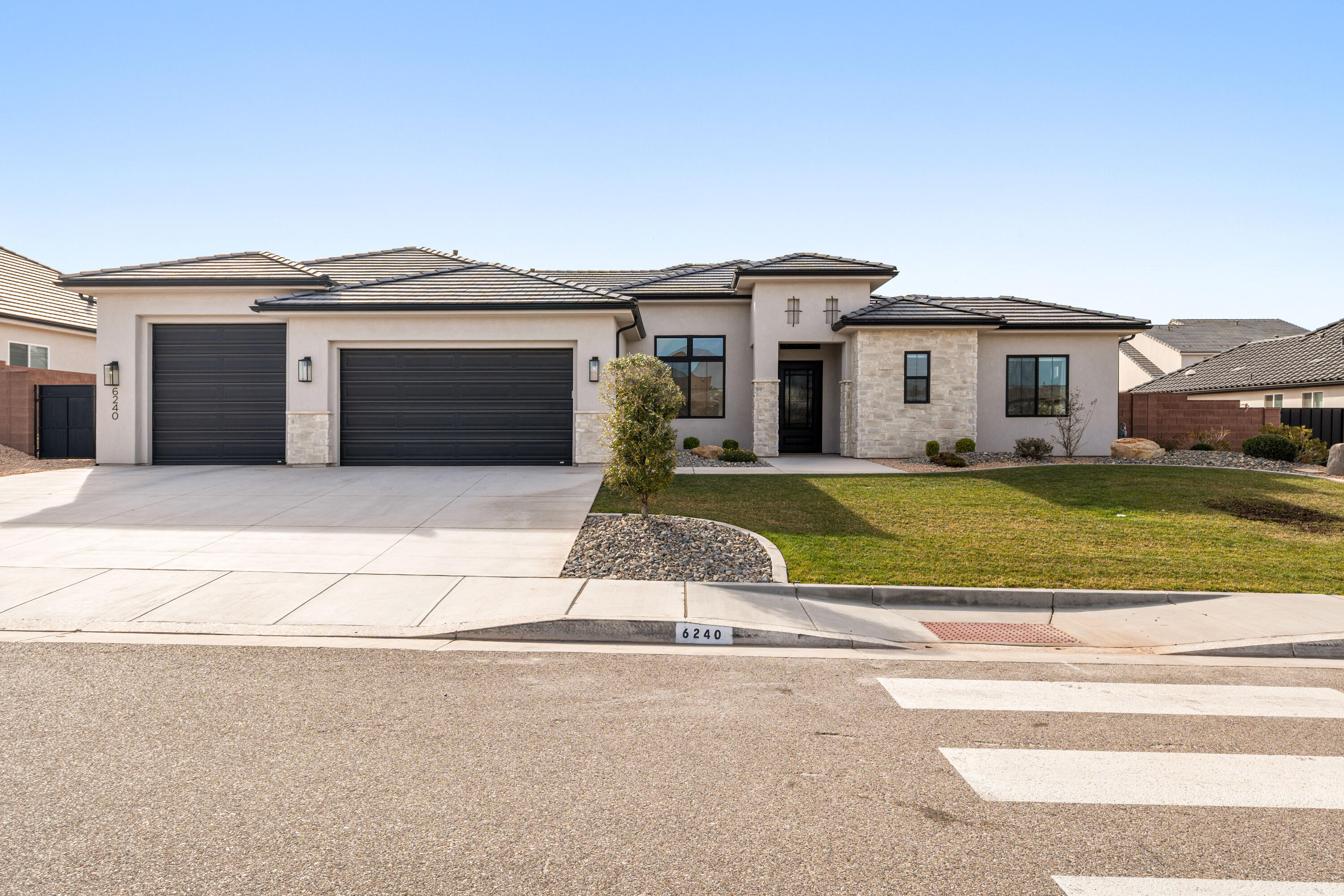 DESERT SAGE - Residential