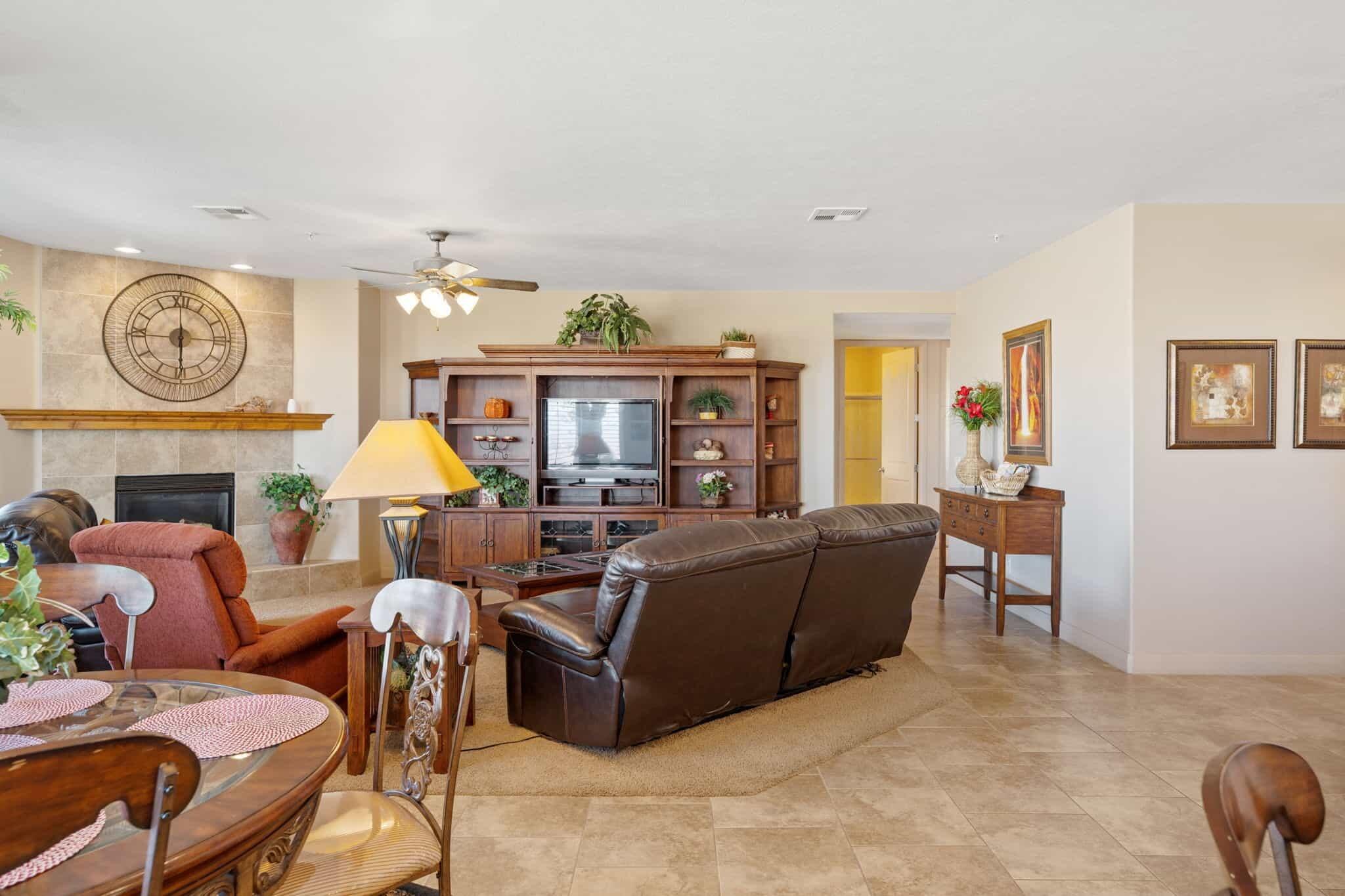 LAS PALMAS RESORT CONDOS - Residential