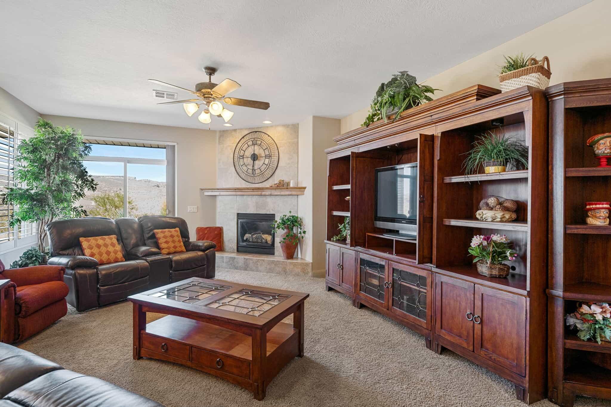 LAS PALMAS RESORT CONDOS - Residential