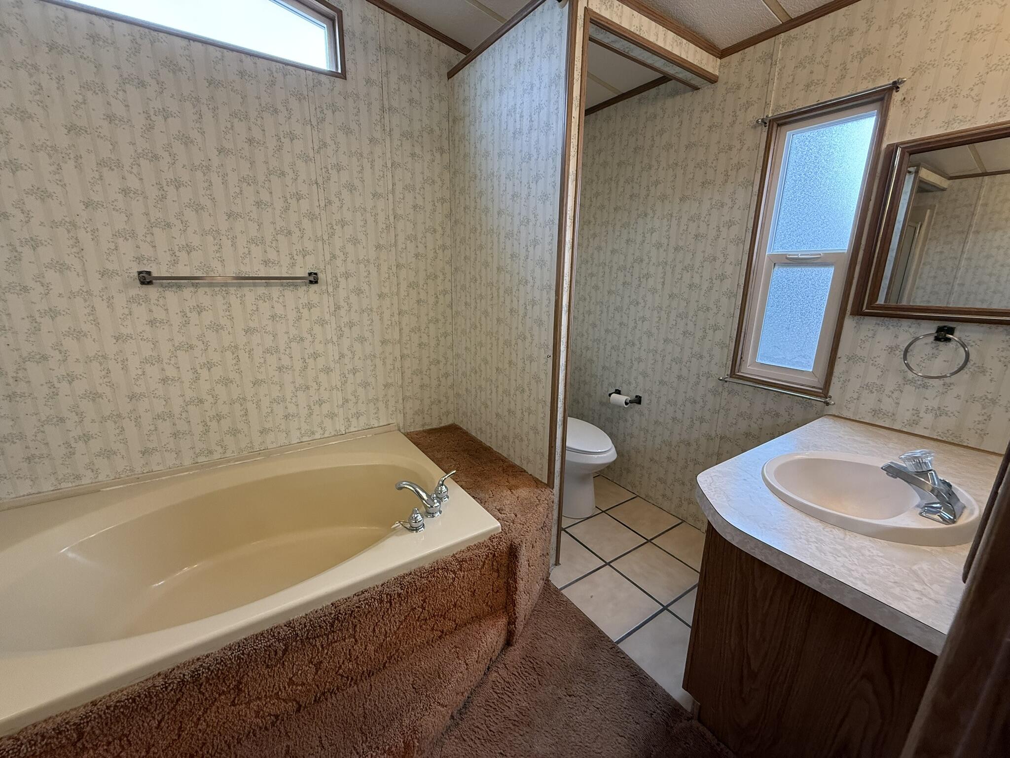 RACING RANCH ESTATES - Residential