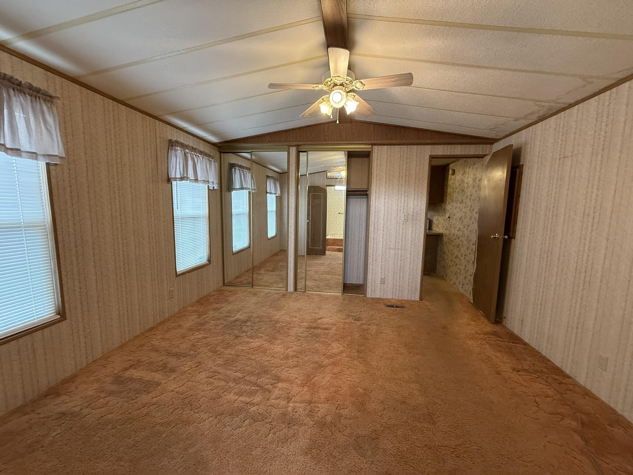 RACING RANCH ESTATES - Residential