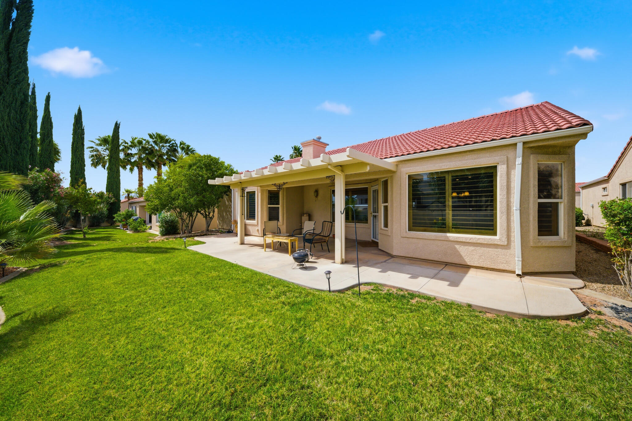 SILVERCREEK TOWNHOMES - Residential