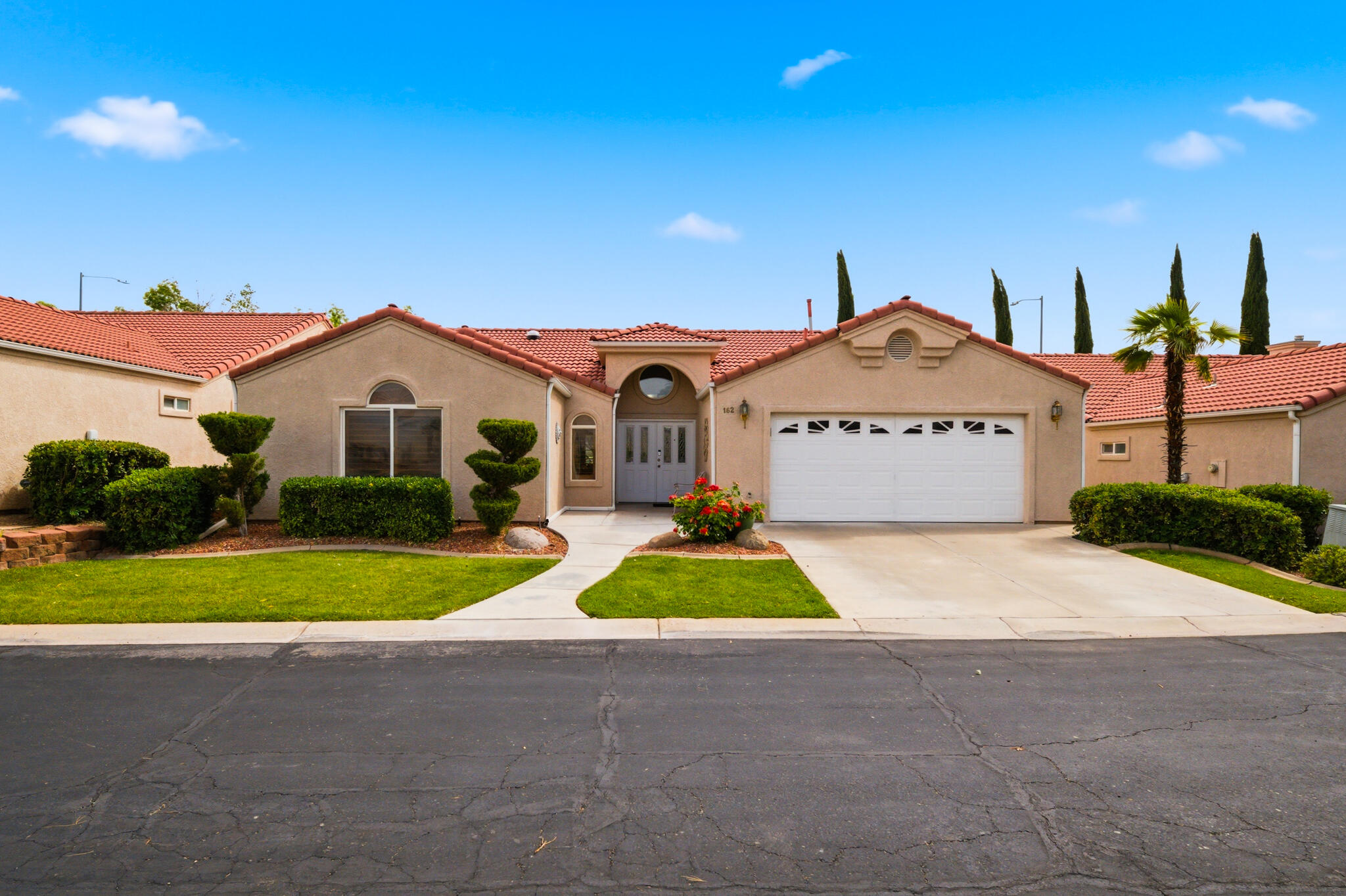 SILVERCREEK TOWNHOMES - Residential