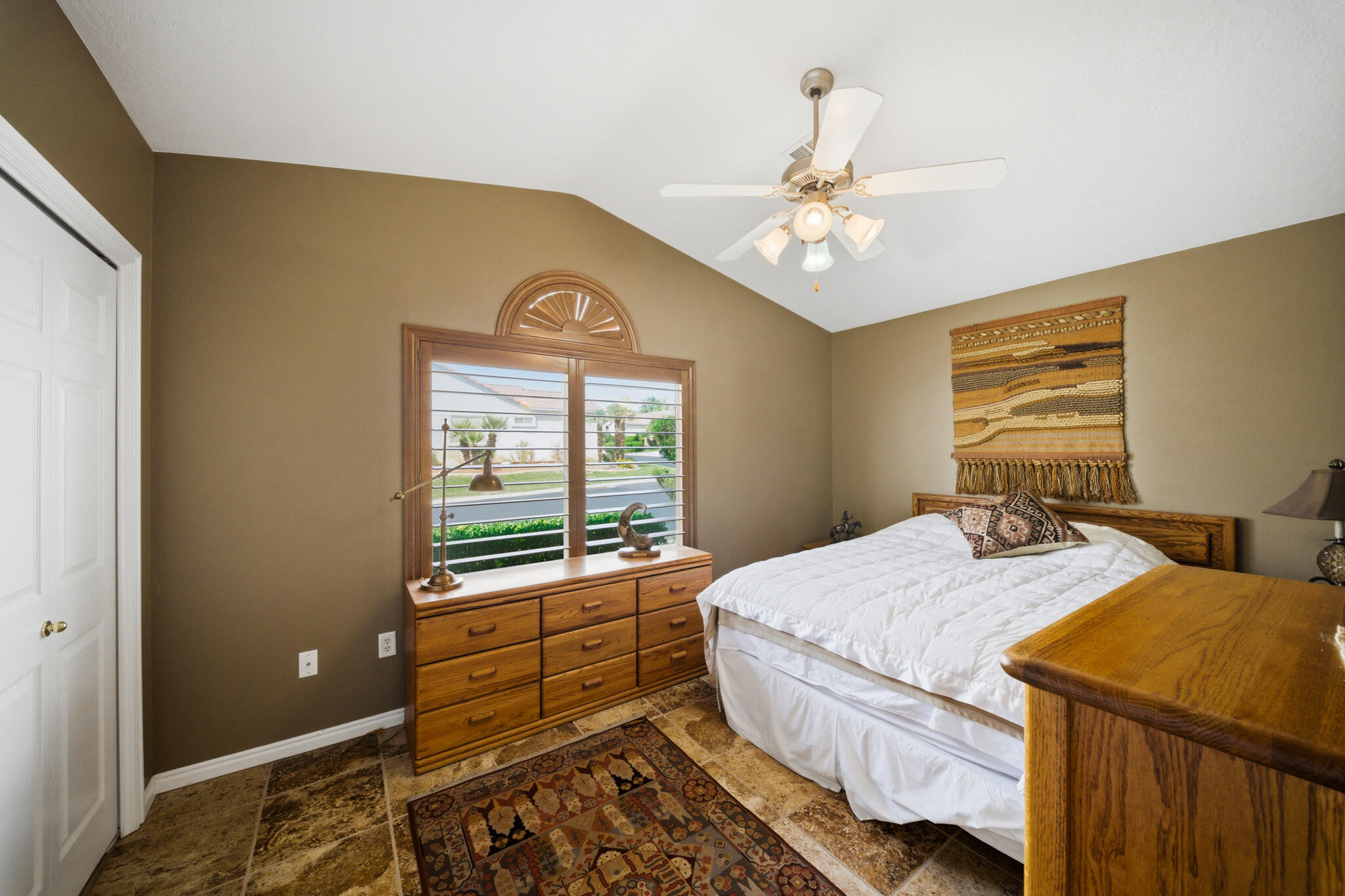 SILVERCREEK TOWNHOMES - Residential
