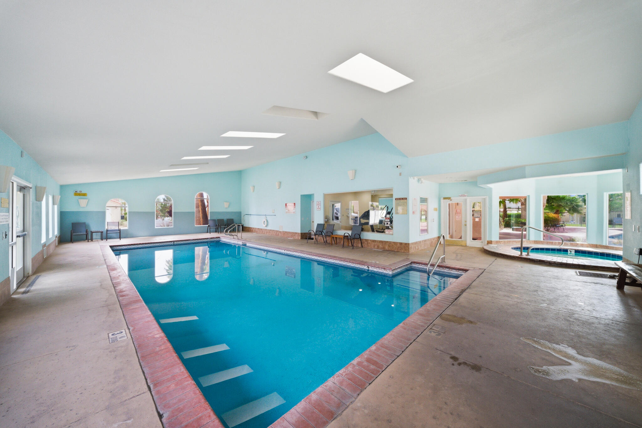 SILVERCREEK TOWNHOMES - Residential