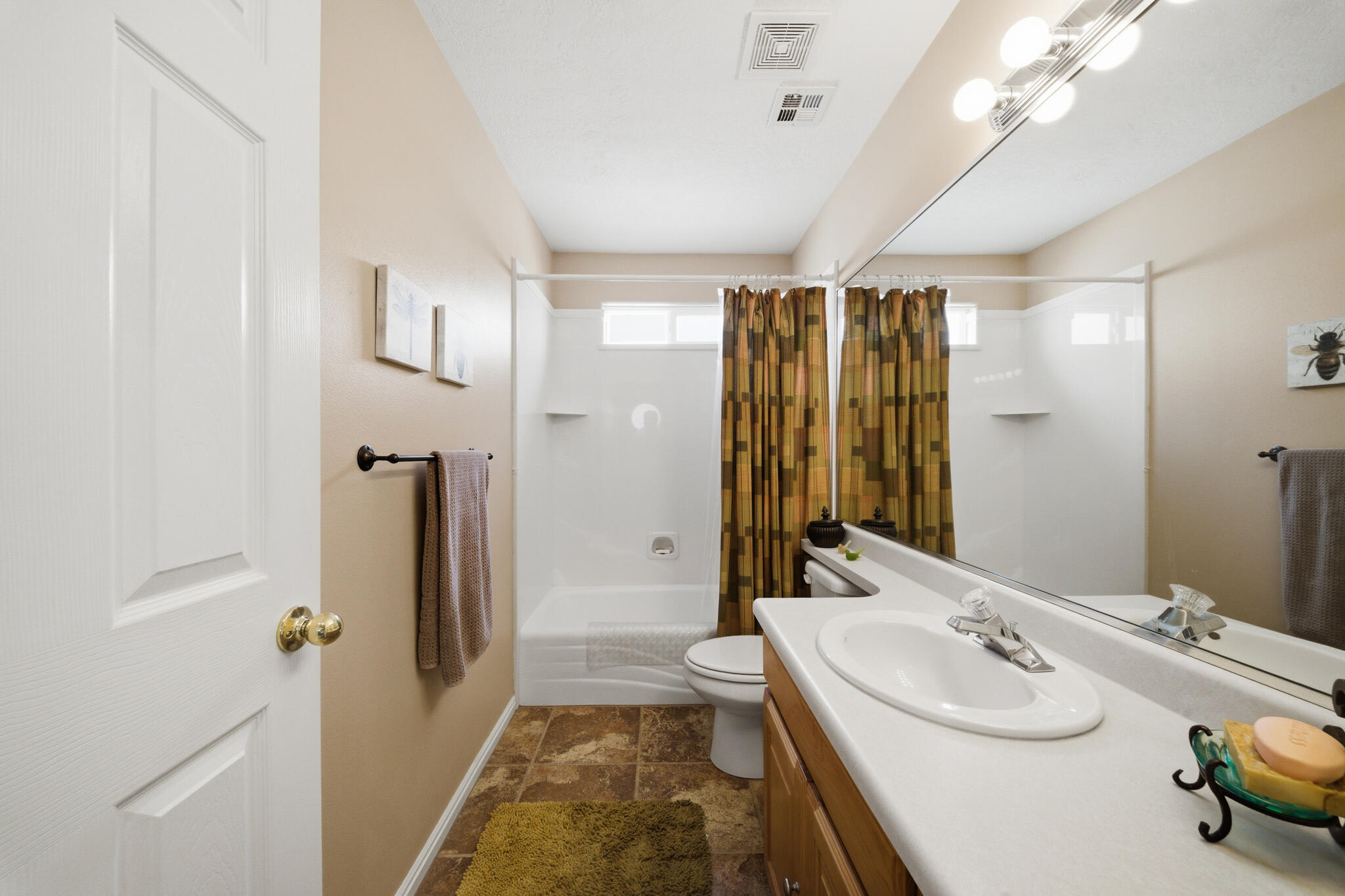 SILVERCREEK TOWNHOMES - Residential